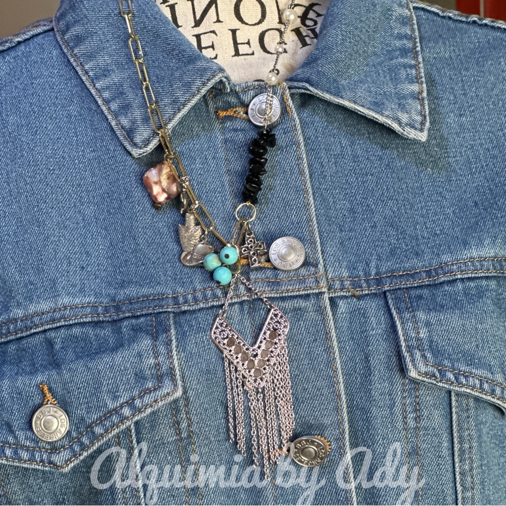 FRINGE MULTI PENDANT NECKLACE LAPIS - Picture 4 of 5
